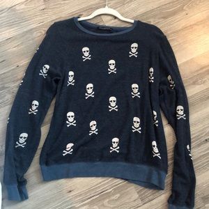 Wild fox skull long sleeve